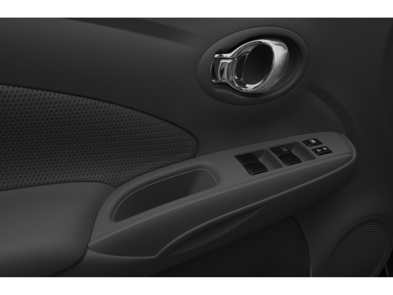 2015 Nissan Versa SV