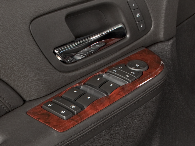 2013 Cadillac Escalade Platinum Edition