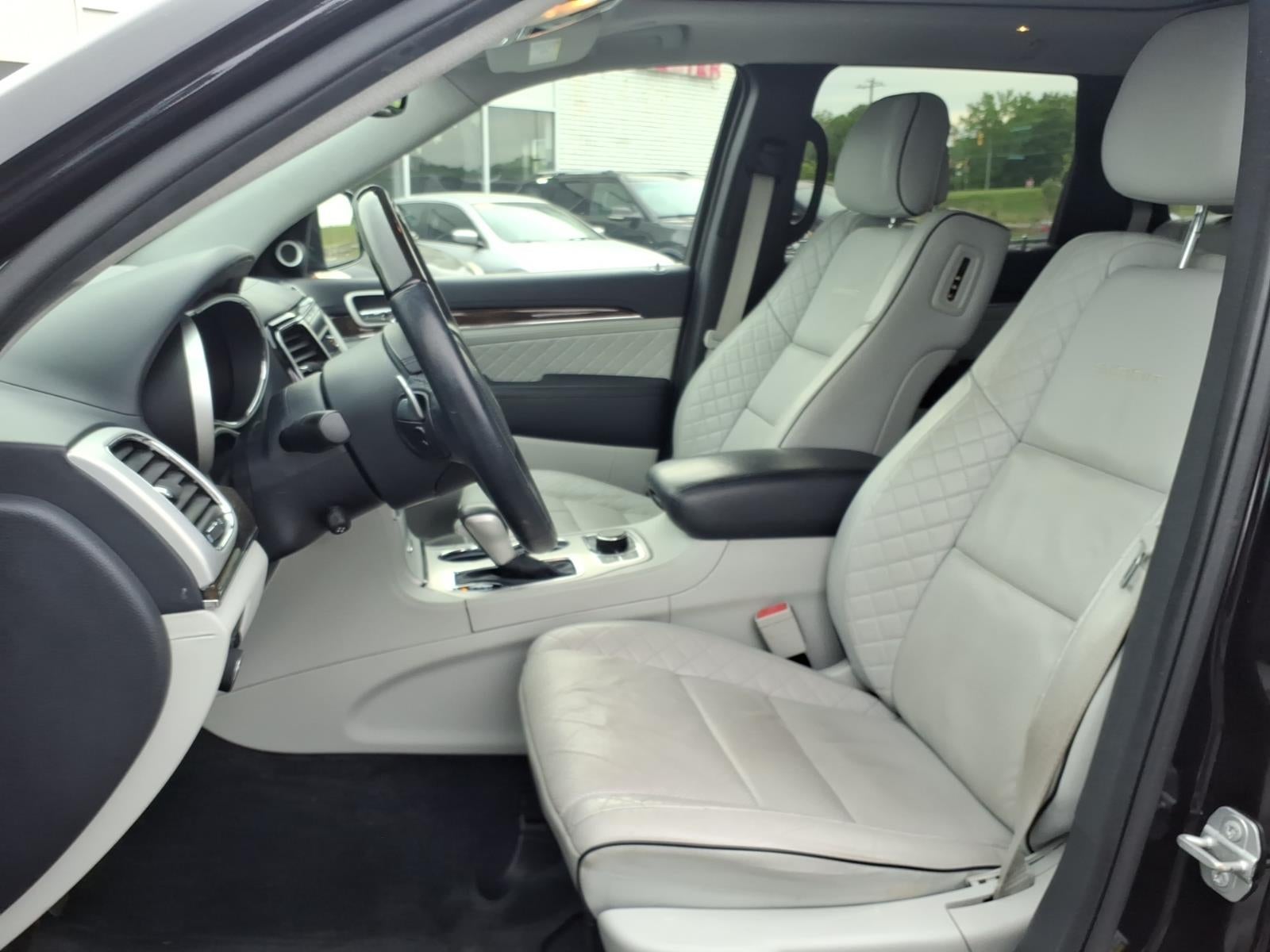 2020 Jeep Grand Cherokee Summit