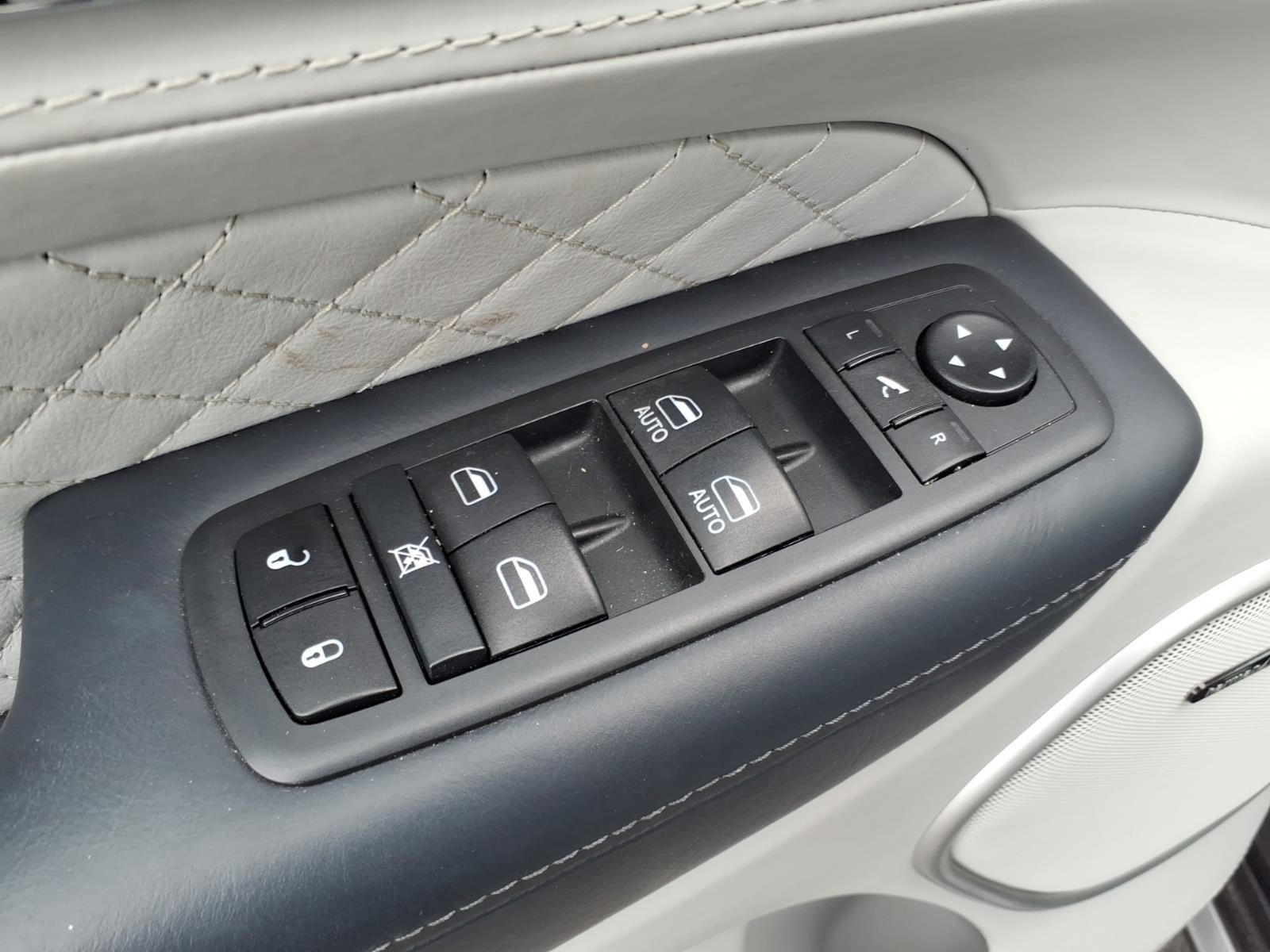 2020 Jeep Grand Cherokee Summit