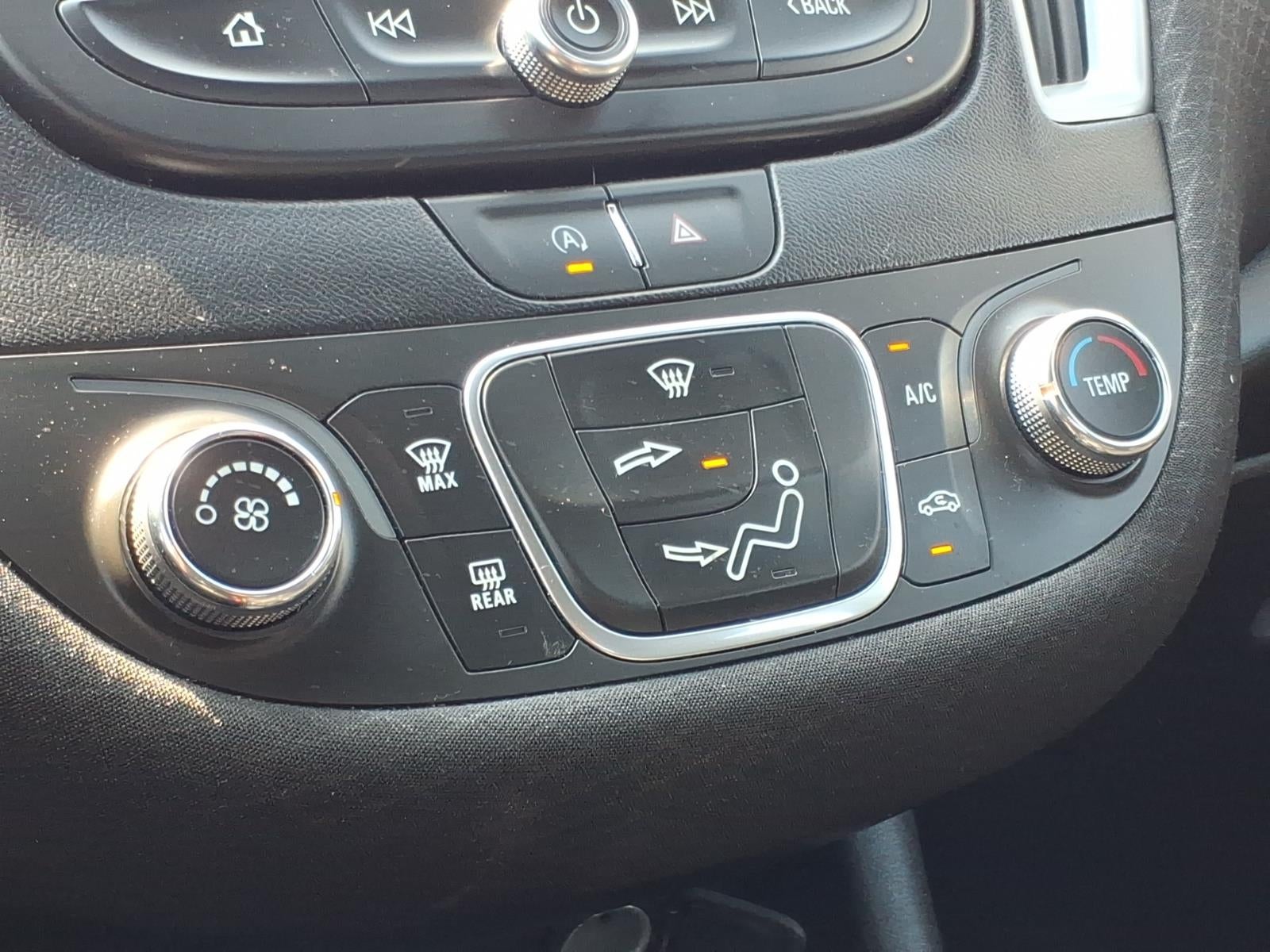 2025 Chevrolet Malibu LS 1LS