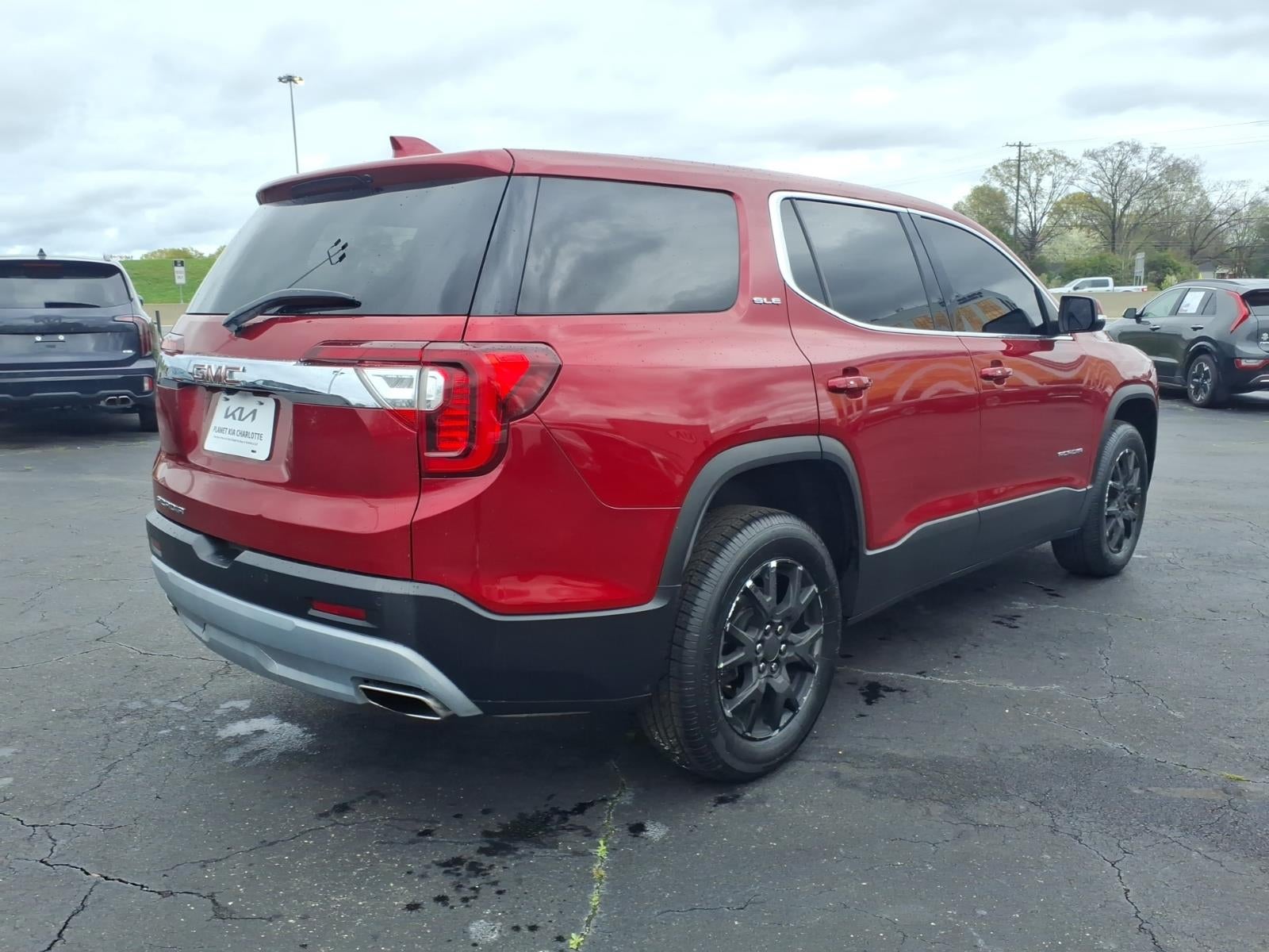 2022 GMC Acadia SLE