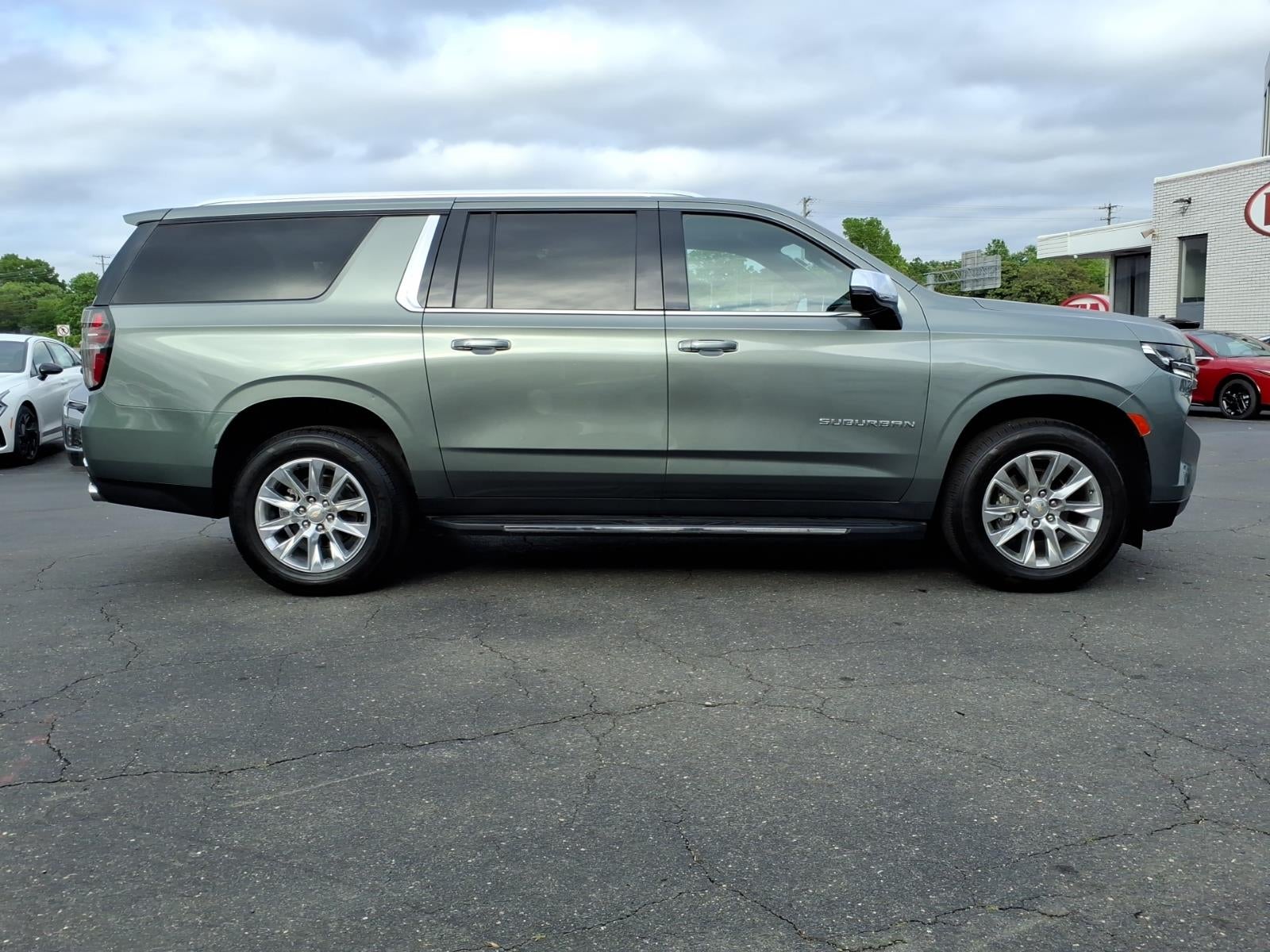 2023 Chevrolet Suburban Premier