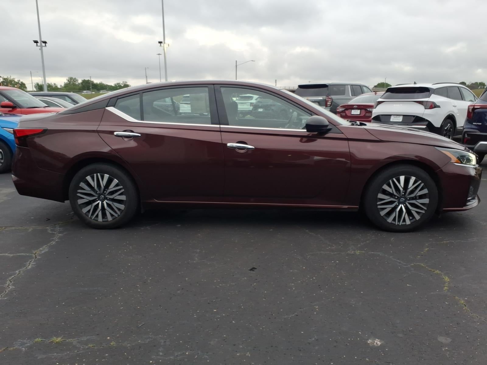 2024 Nissan Altima 2.5 SV