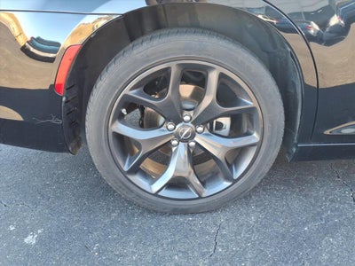 2023 Chrysler 300 Touring L