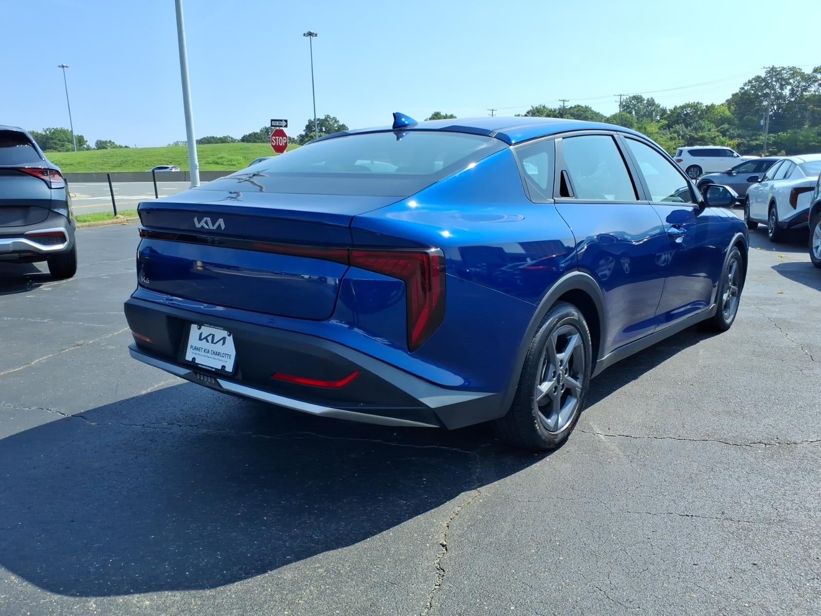 2025 Kia K4 LXS
