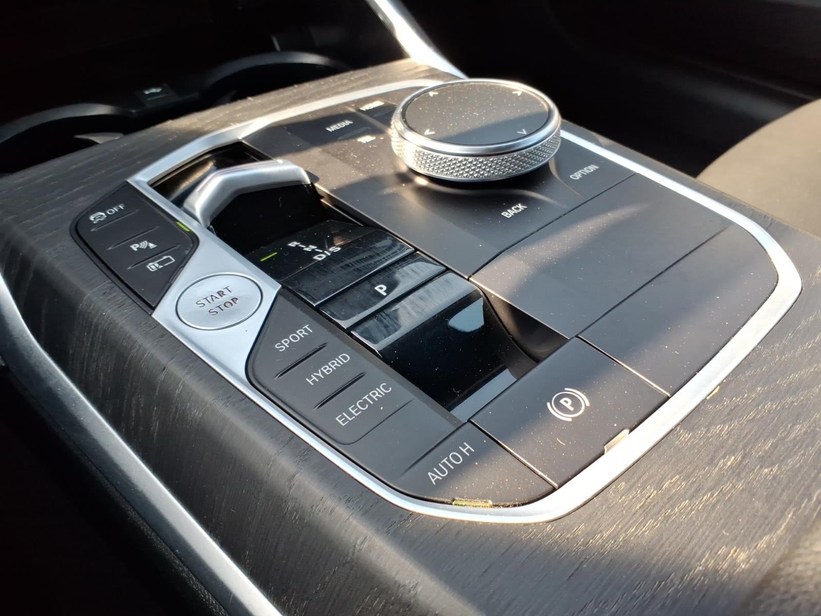 2024 BMW 3 Series 330e iPerformance