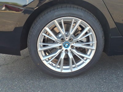 2024 BMW 3 Series 330e iPerformance