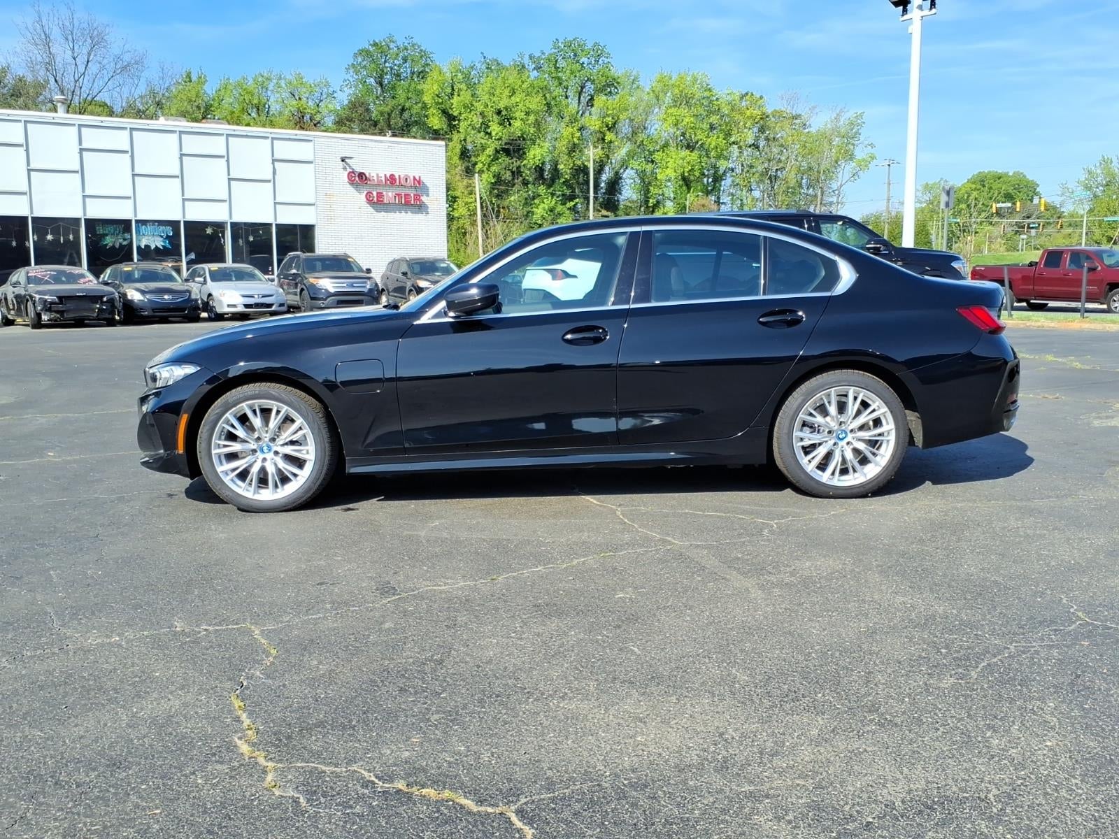 2024 BMW 3 Series 330e iPerformance