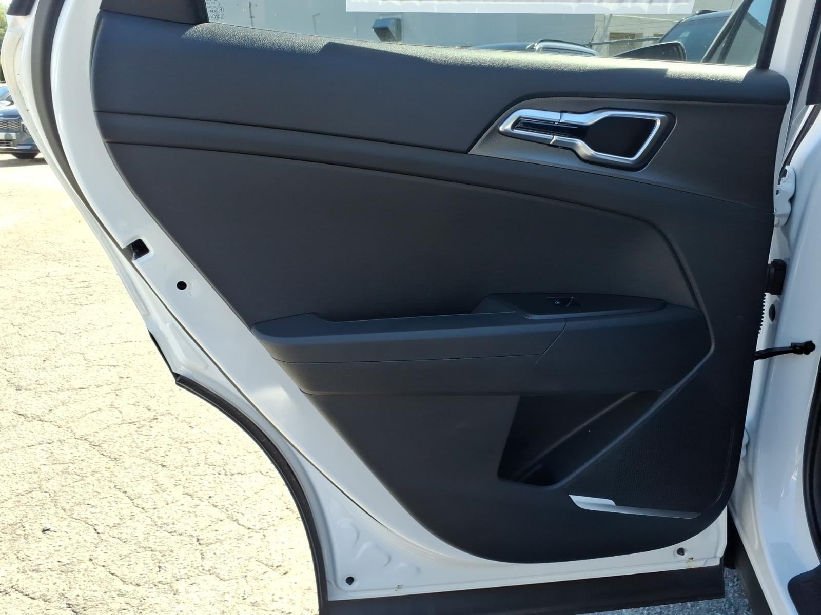 2027 Kia Sportage LX