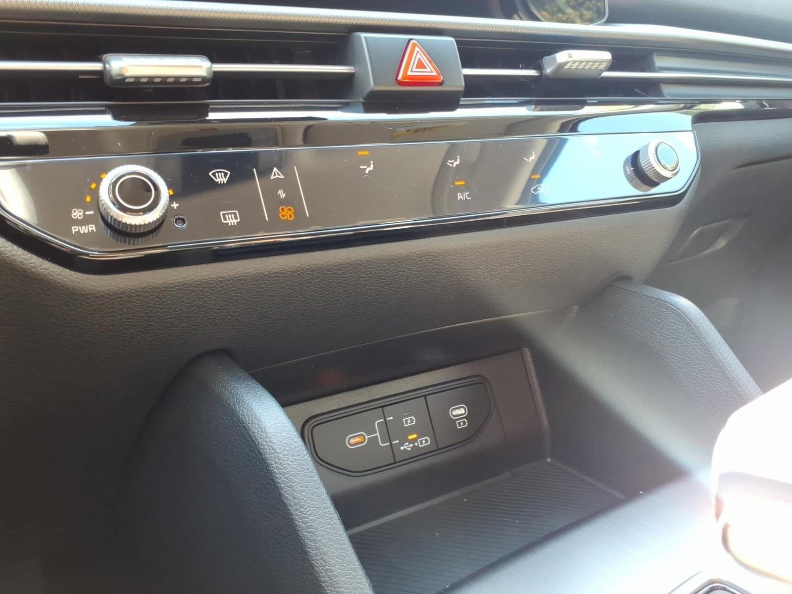 2027 Kia Sportage LX