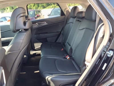 2027 Kia Sportage EX