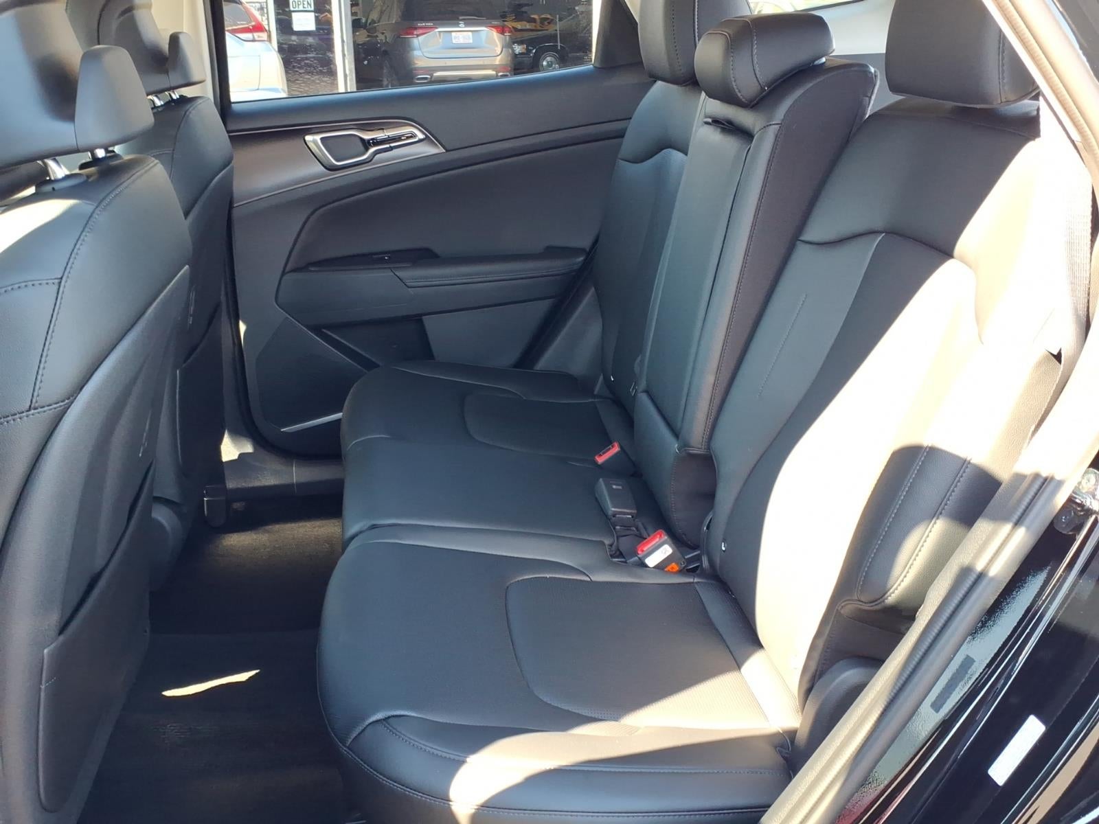 2027 Kia Sportage EX