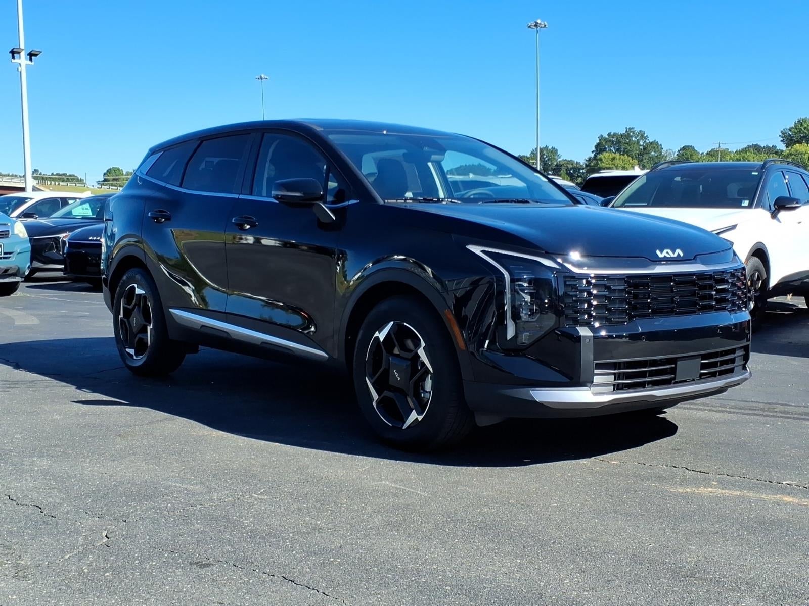 2027 Kia Sportage EX