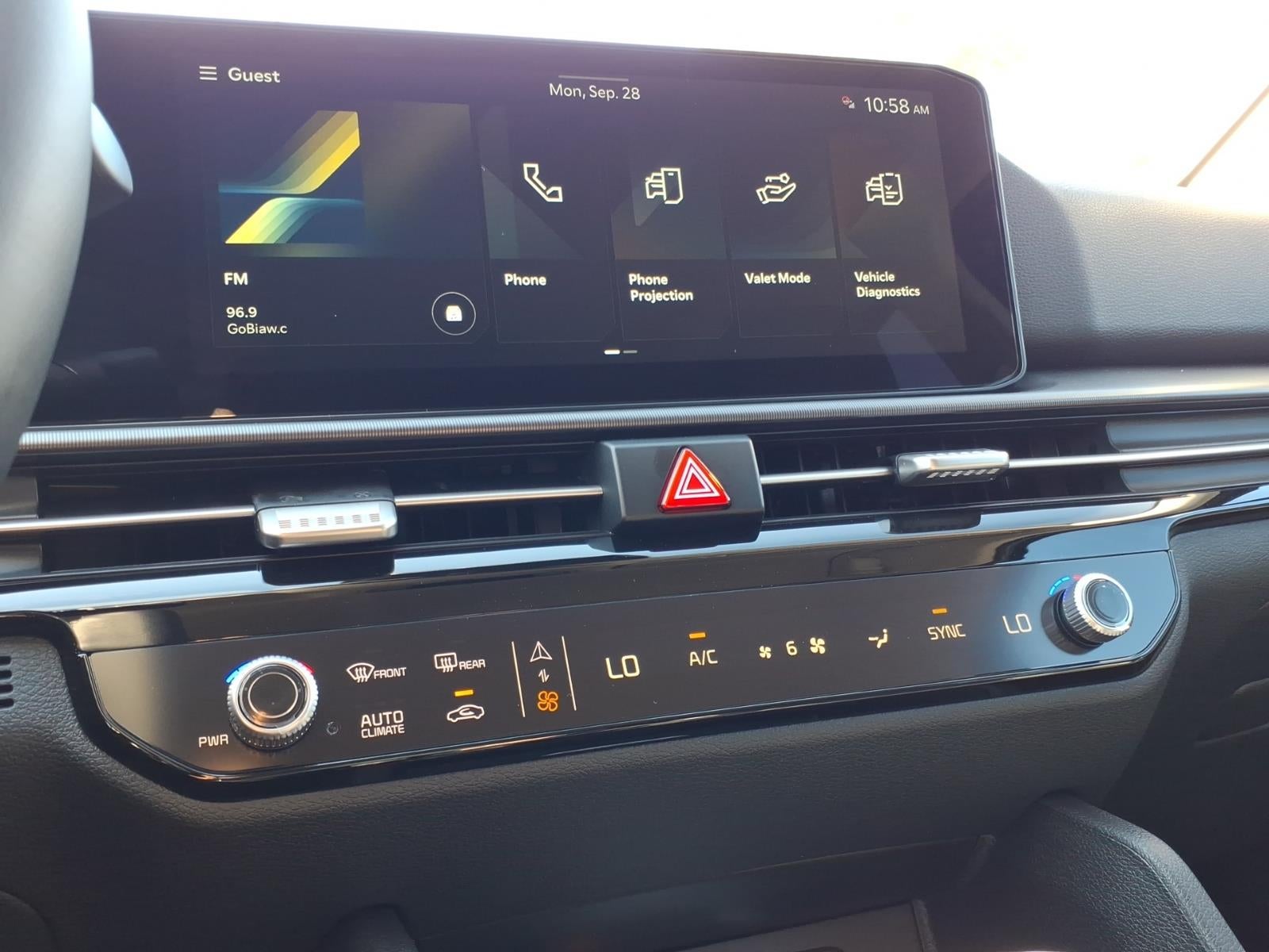 2027 Kia Sportage EX