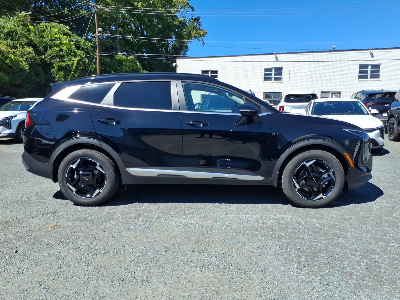 2027 Kia Sportage EX