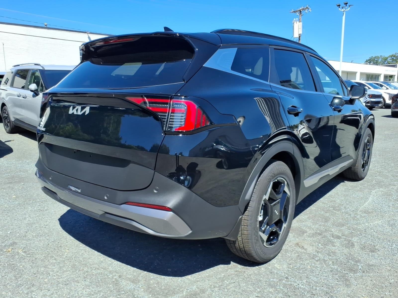 2027 Kia Sportage EX