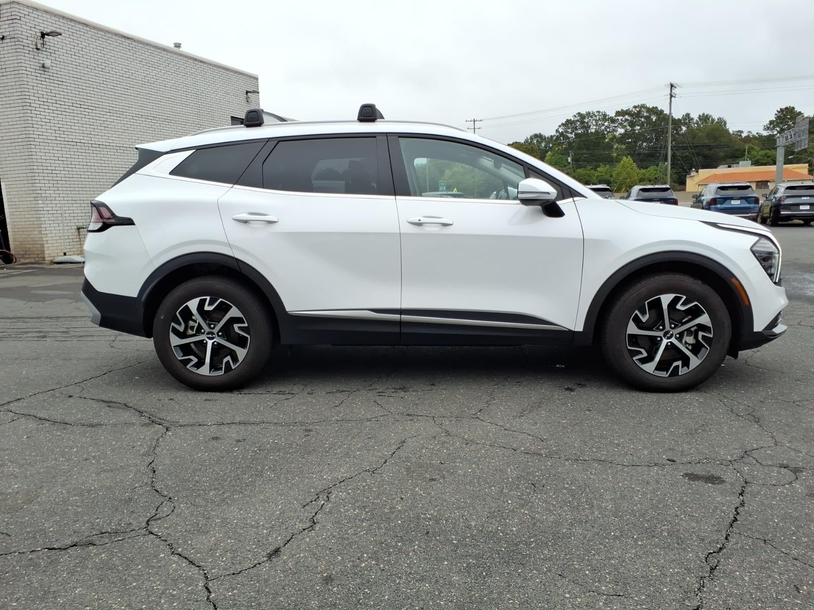2025 Kia Sportage EX