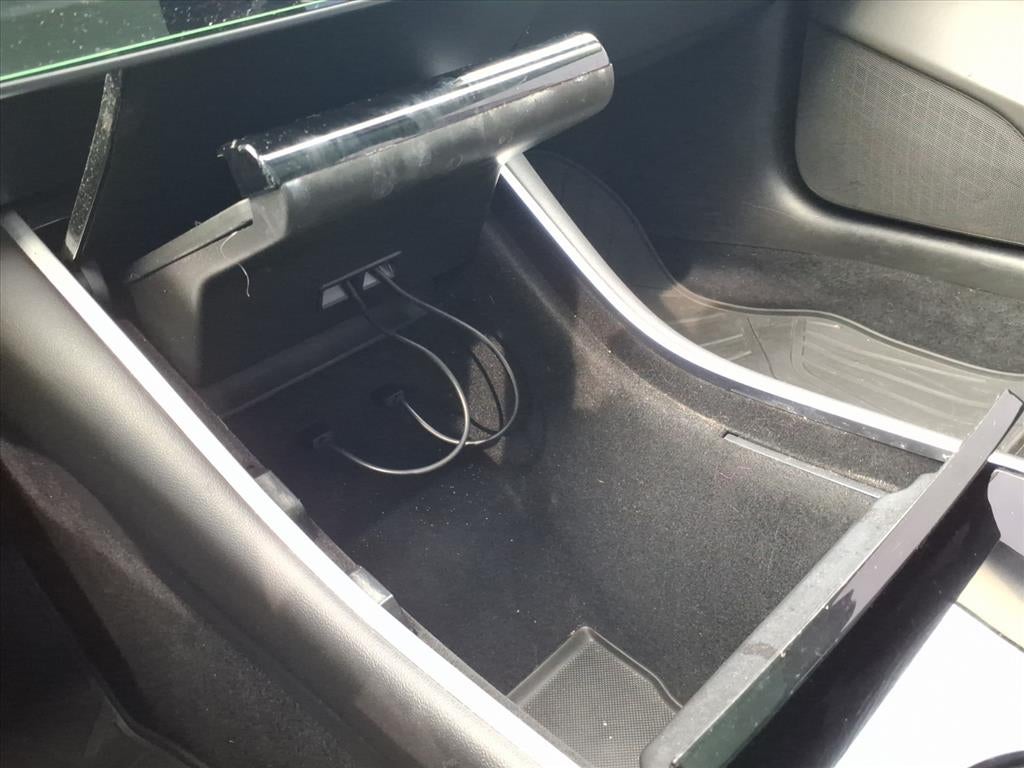 2019 Tesla Model 3 Base