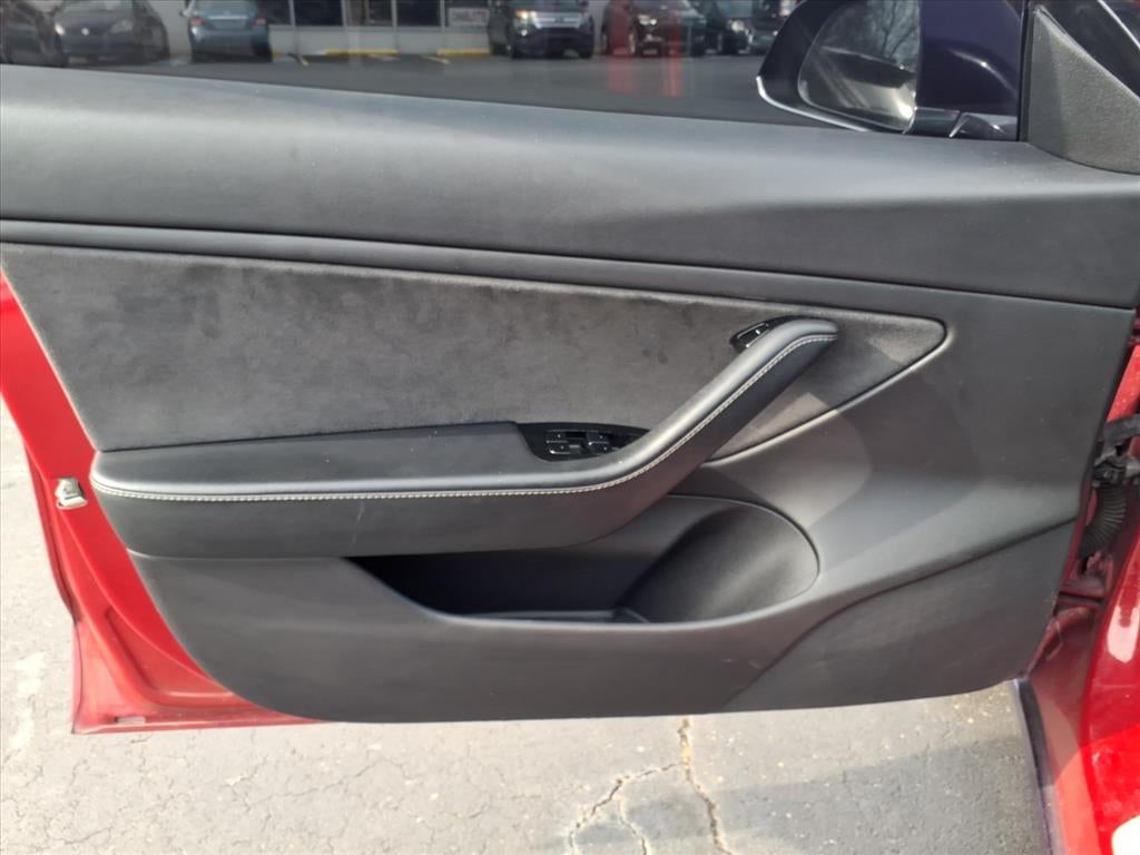 2019 Tesla Model 3 Base