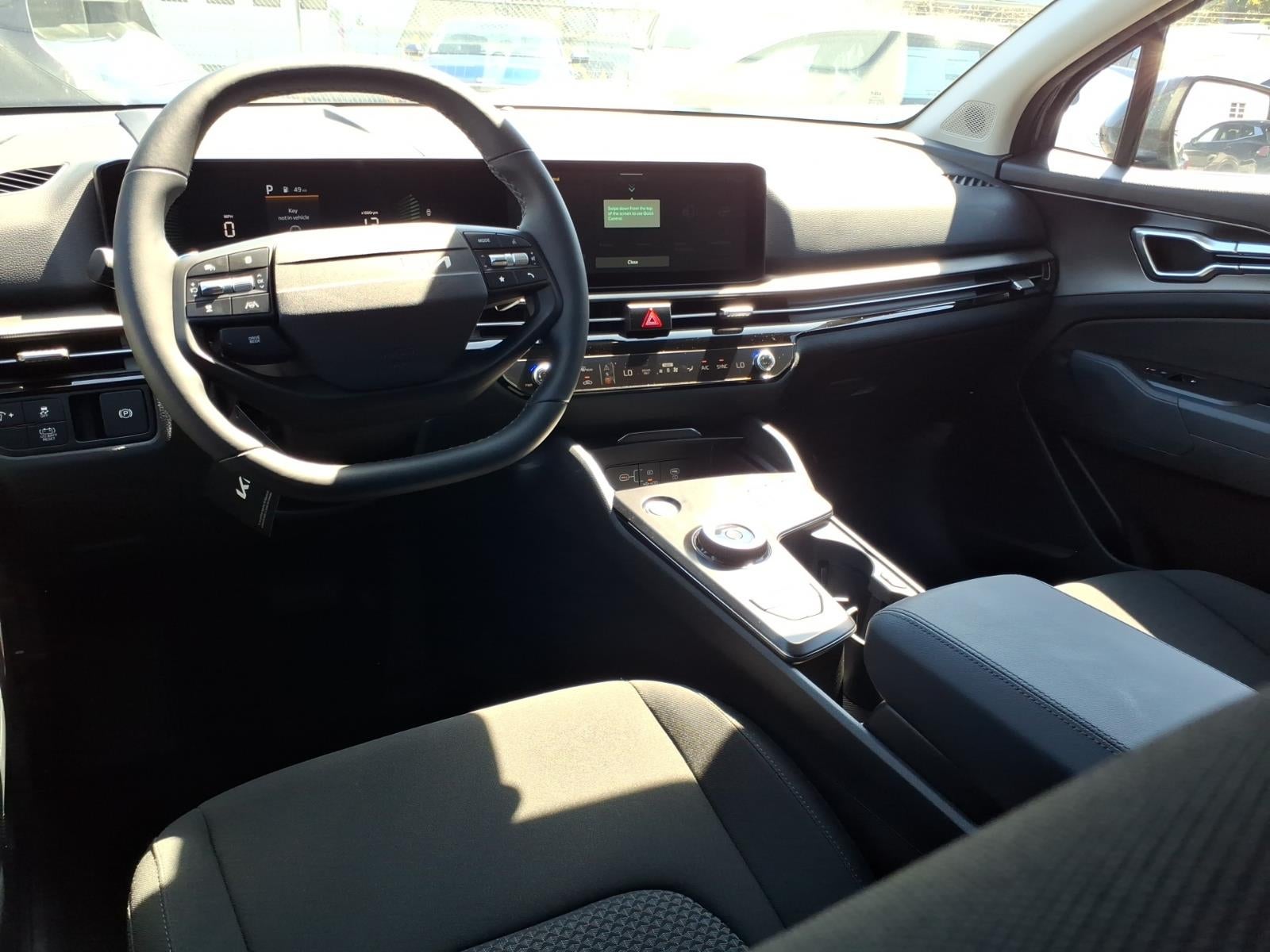 2027 Kia Sportage Hybrid LX