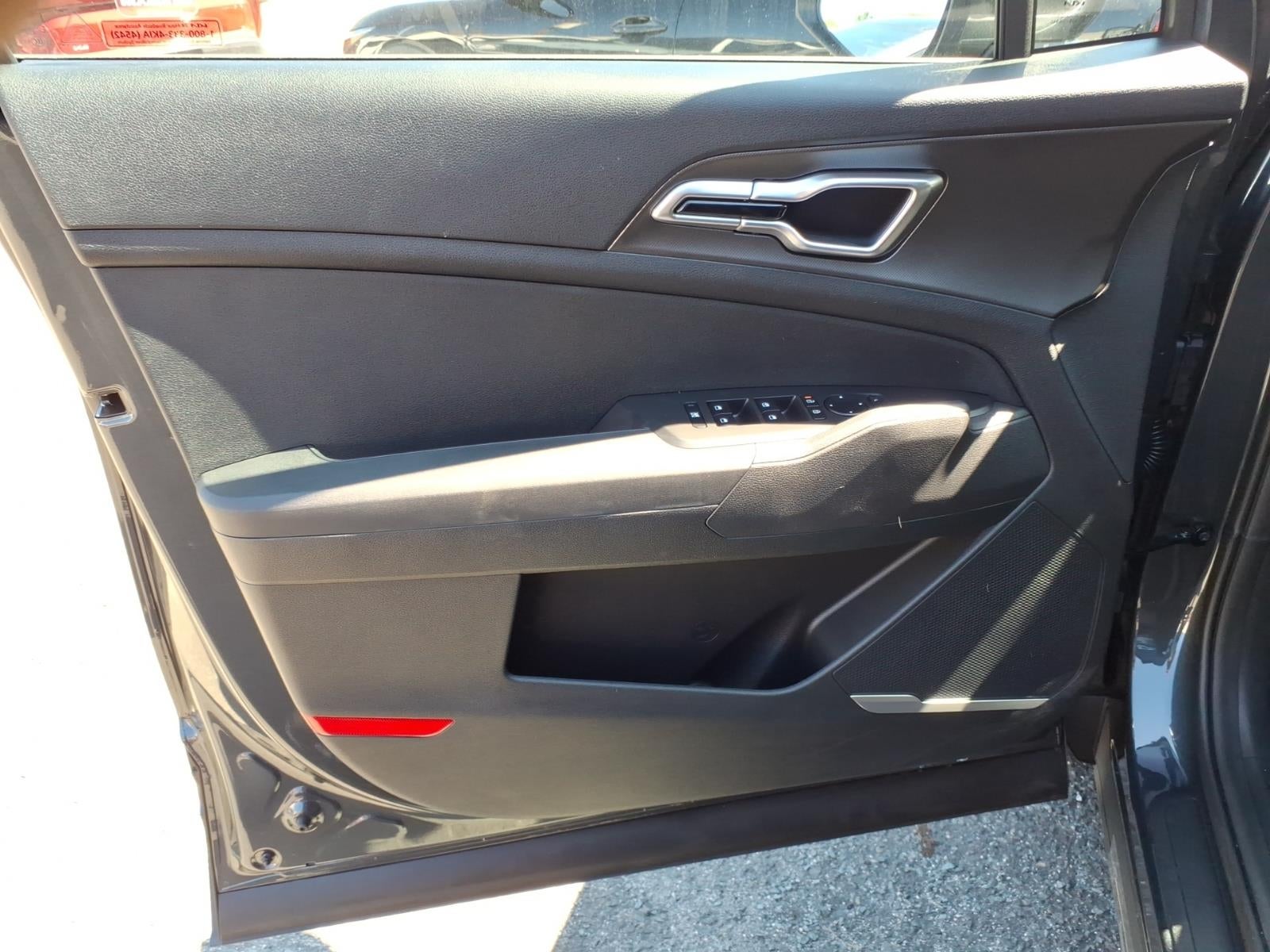 2027 Kia Sportage Hybrid LX