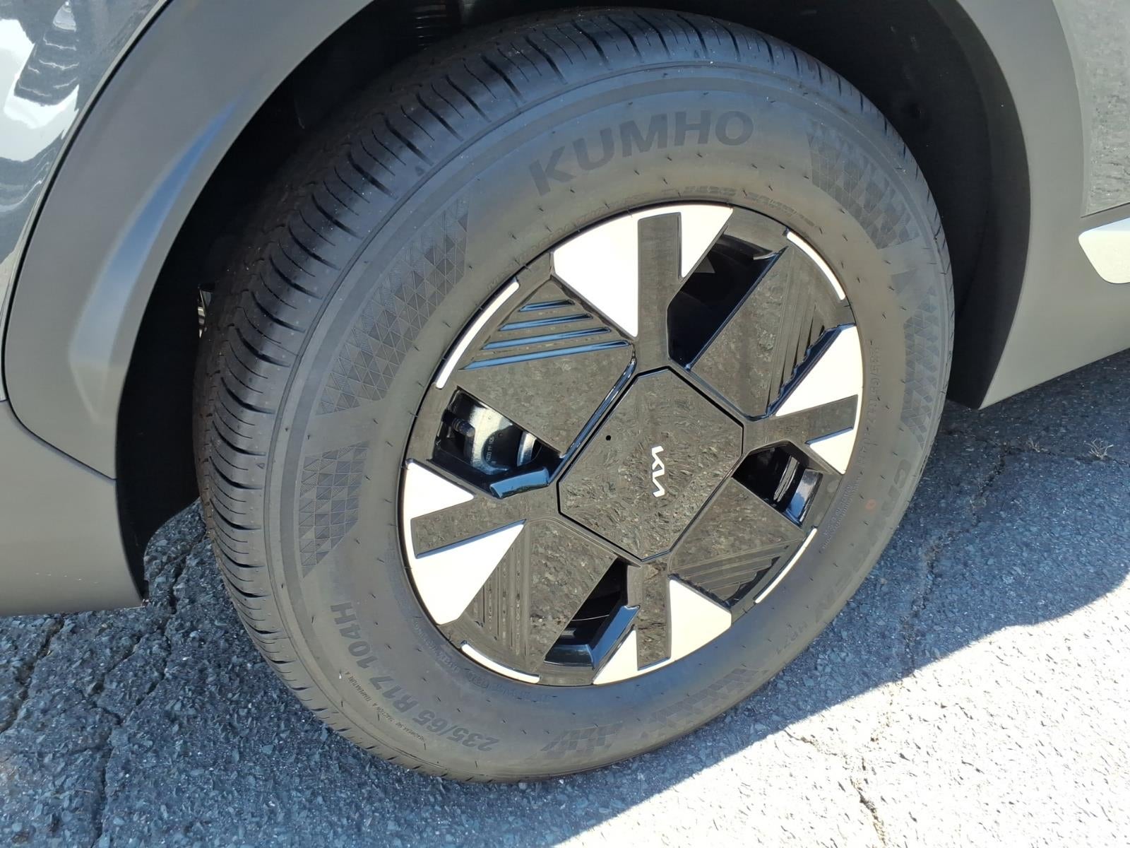 2027 Kia Sportage Hybrid LX