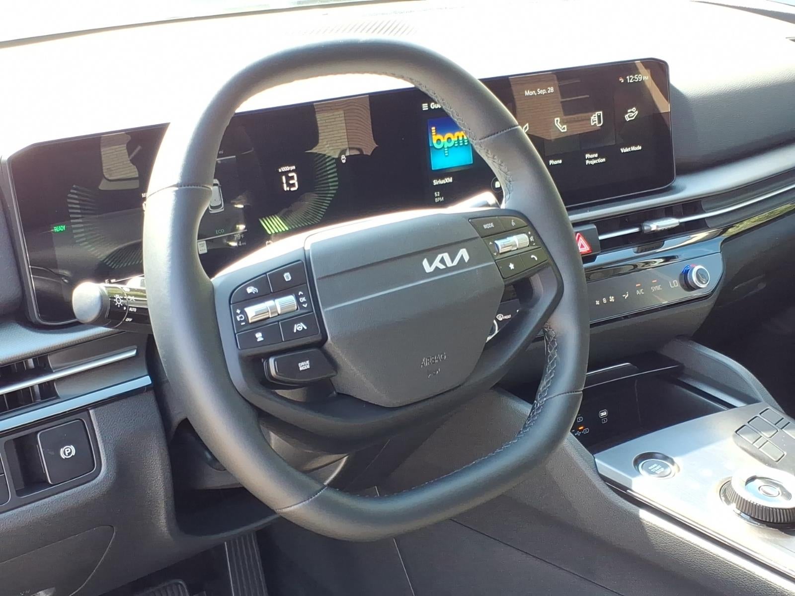 2027 Kia Sportage Hybrid LX