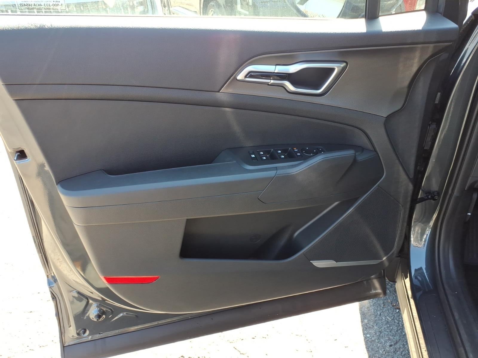 2027 Kia Sportage Hybrid LX