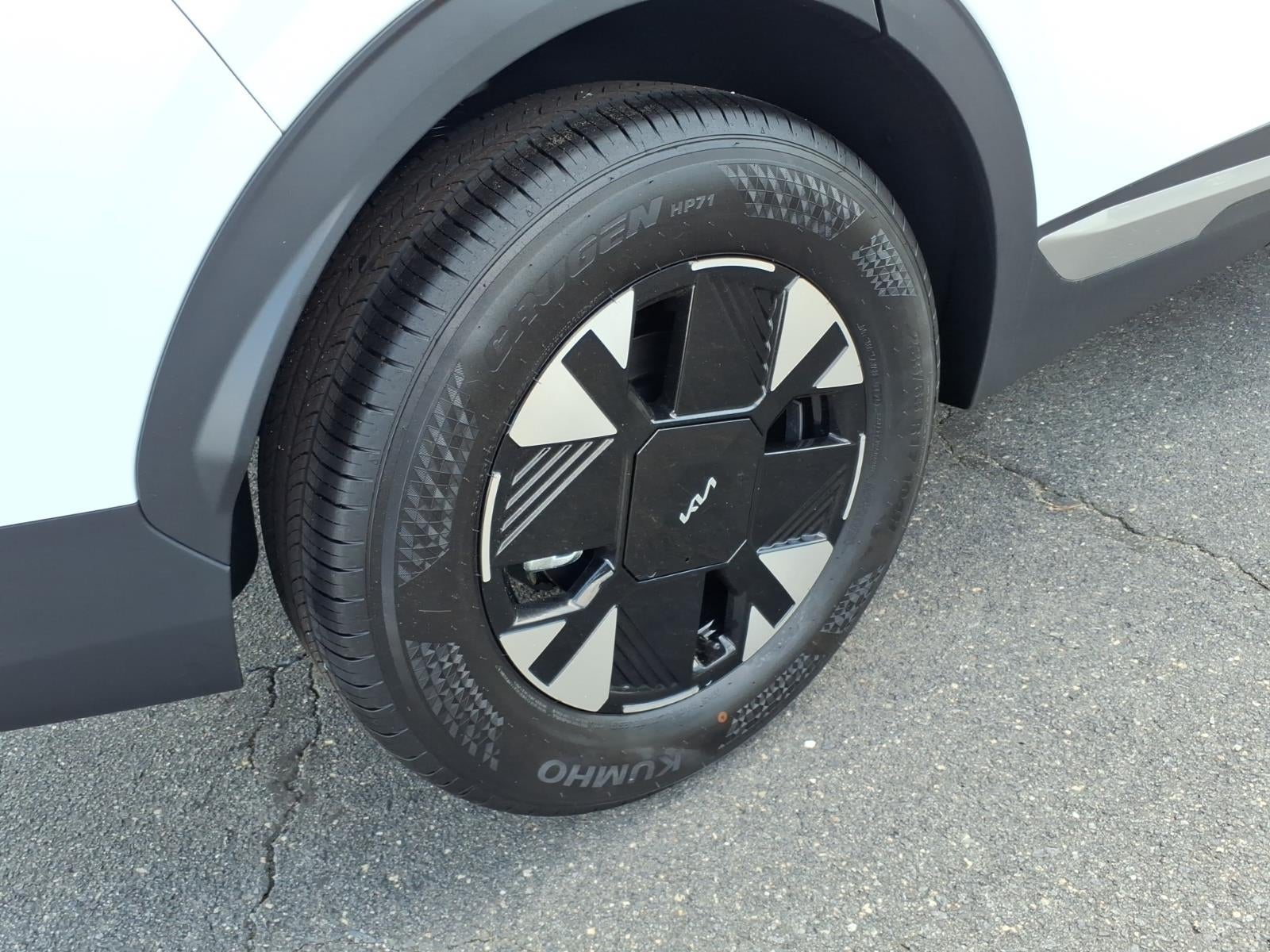 2027 Kia Sportage Hybrid LX