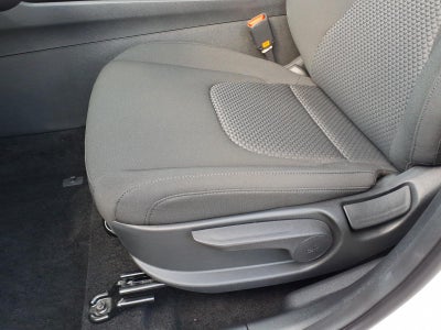 2027 Kia Sportage Hybrid LX