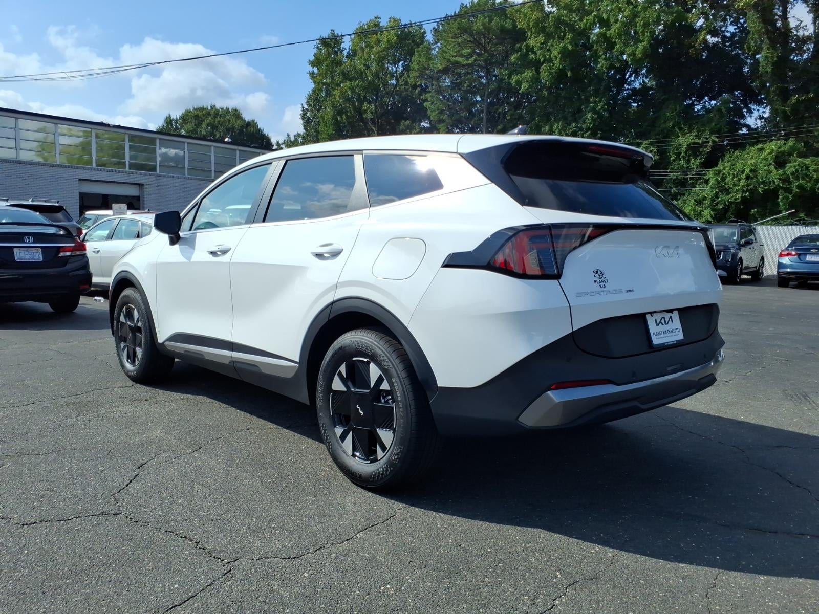 2027 Kia Sportage Hybrid LX