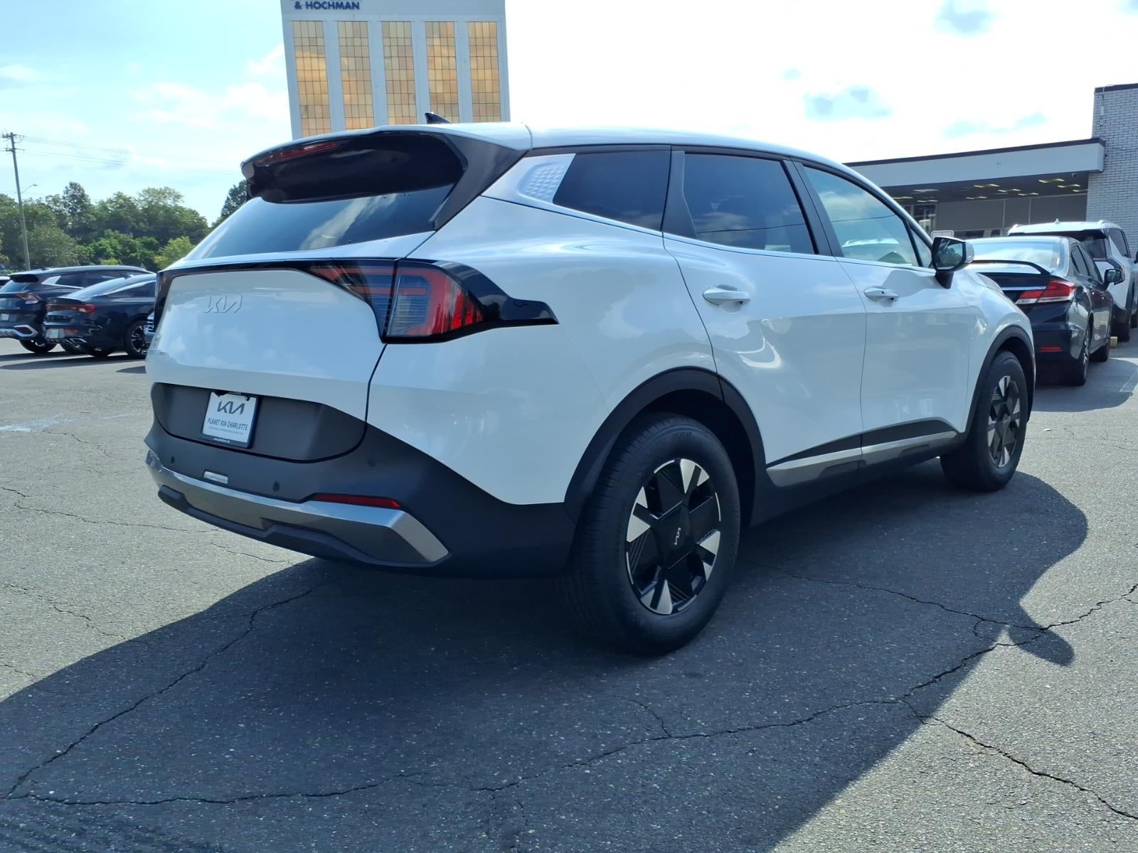 2027 Kia Sportage Hybrid LX