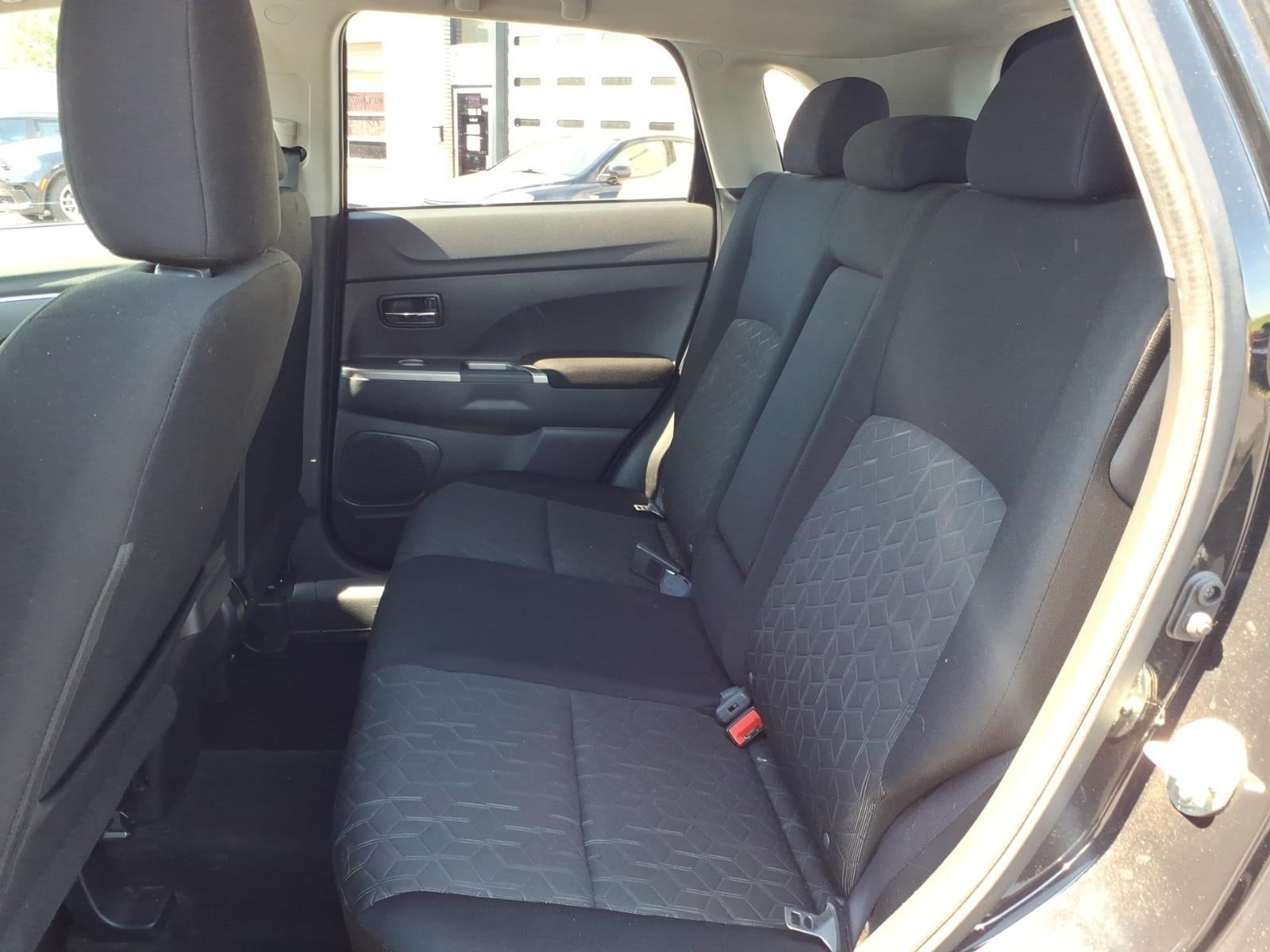 2020 Mitsubishi Outlander Sport Base