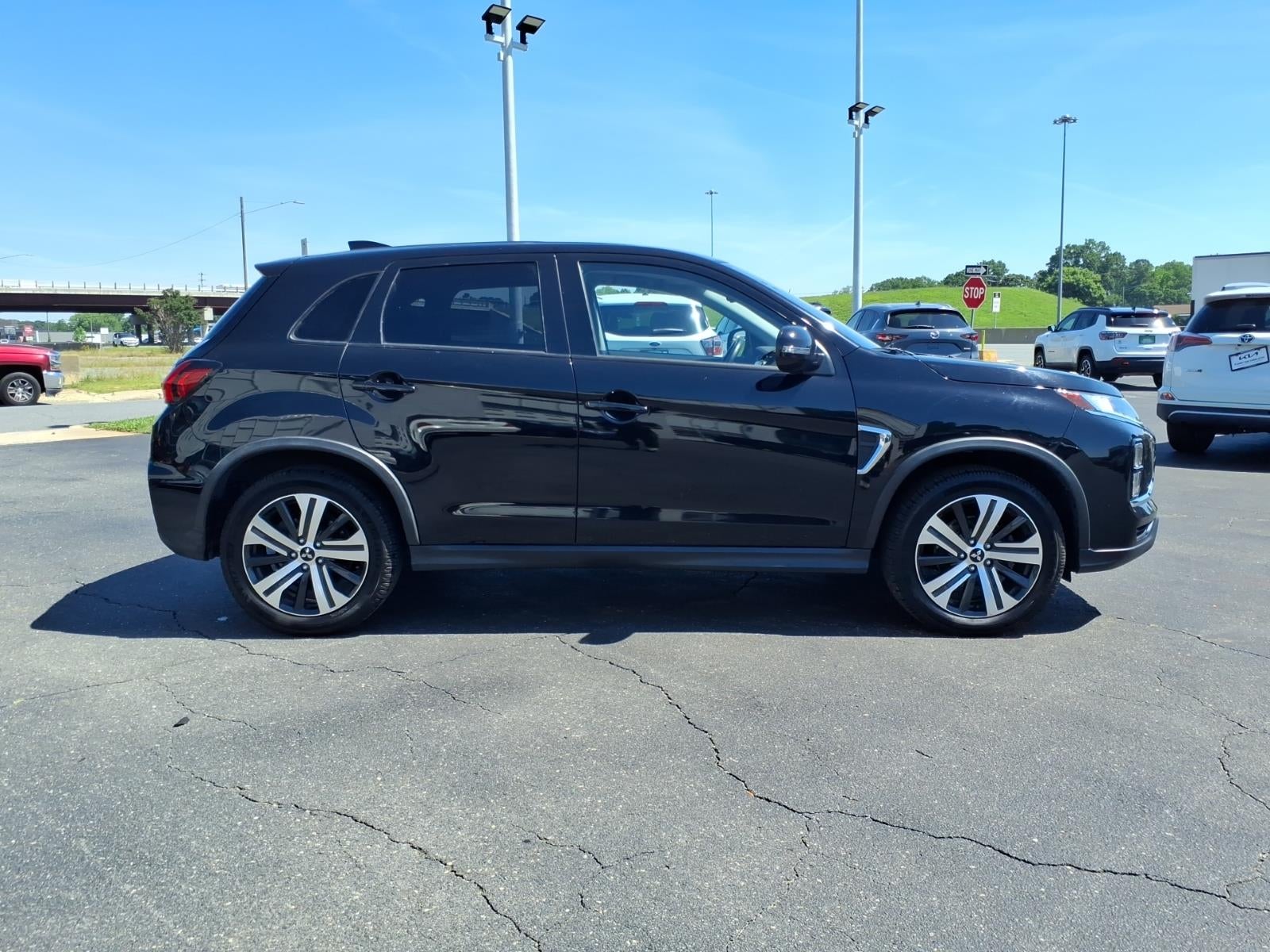 2020 Mitsubishi Outlander Sport Base