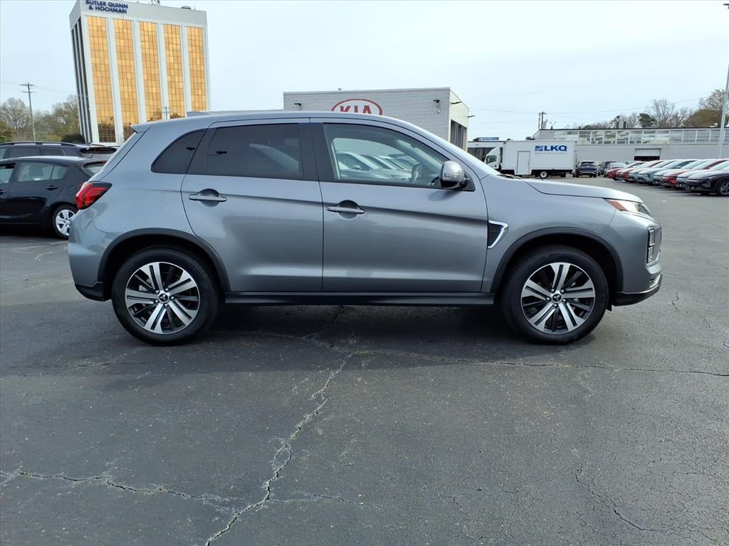 2025 Mitsubishi Outlander Sport LE