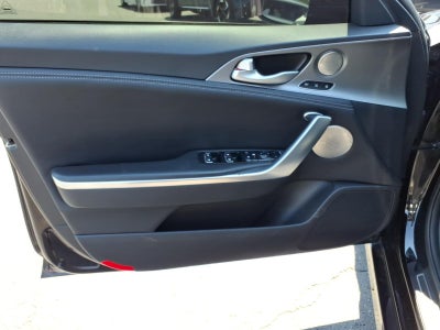 2021 Kia Stinger GT2