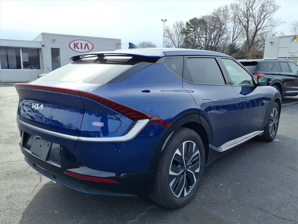 2024 Kia EV6 Wind