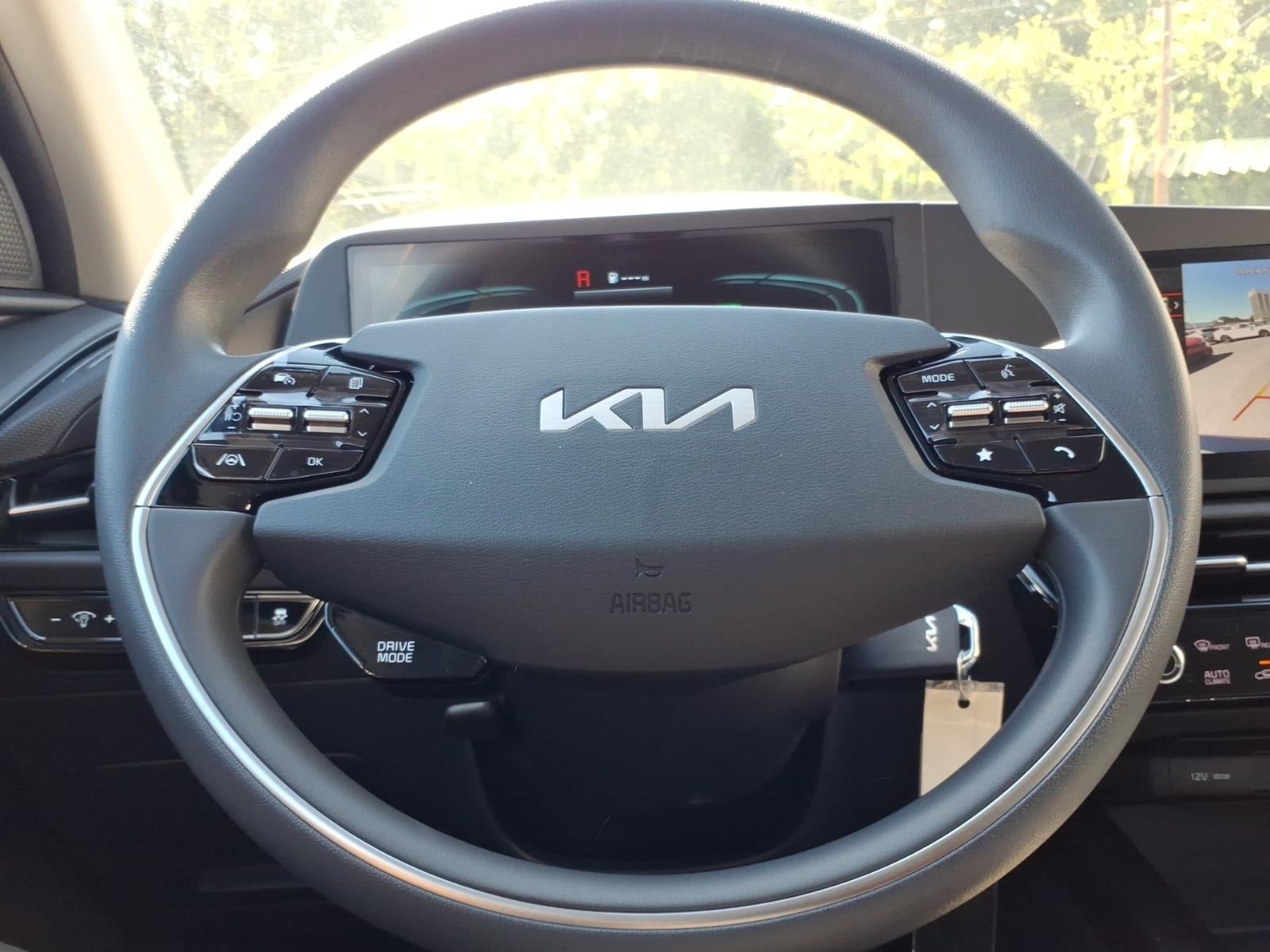 2026 Kia Niro LX