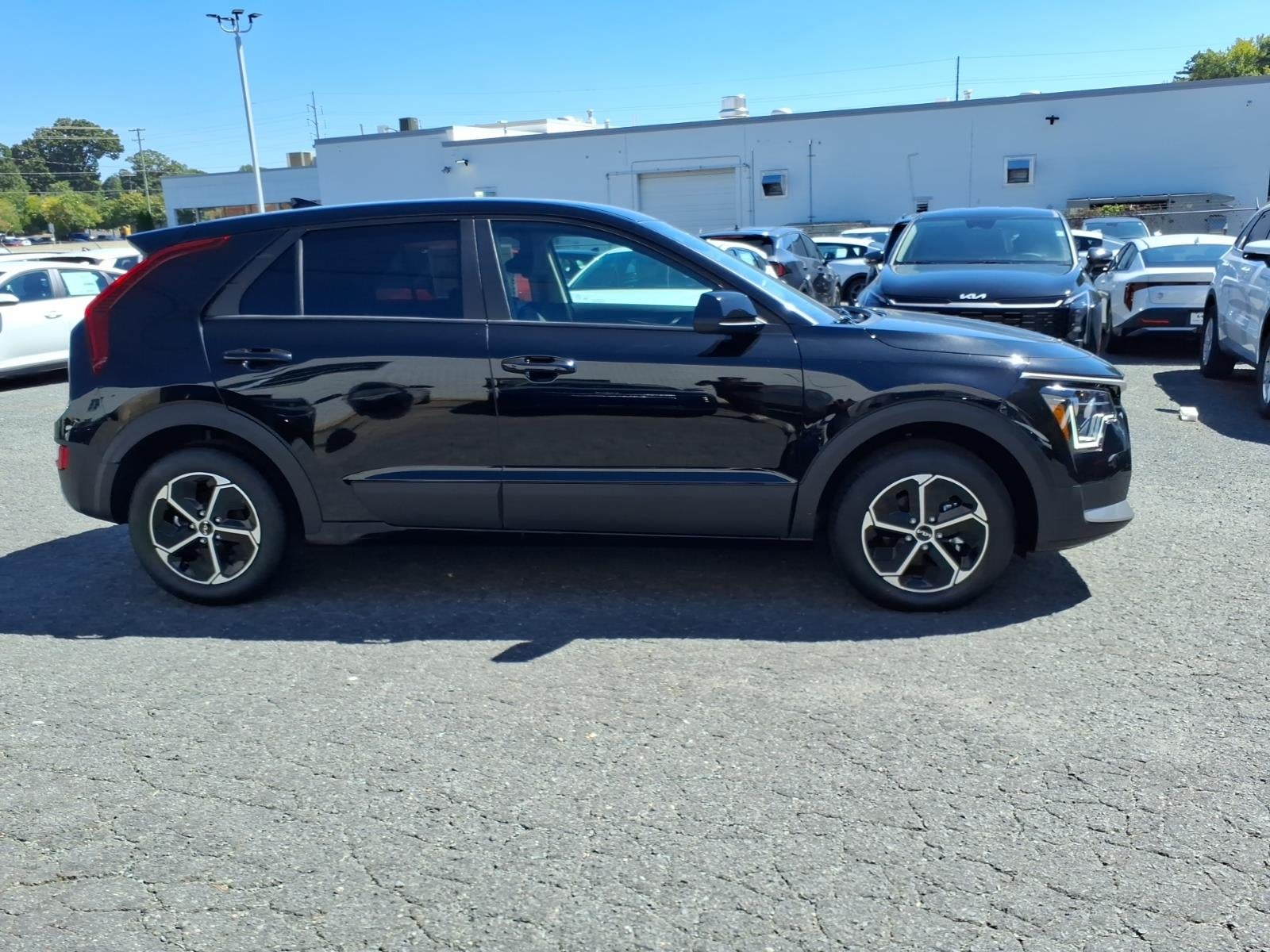 2026 Kia Niro LX
