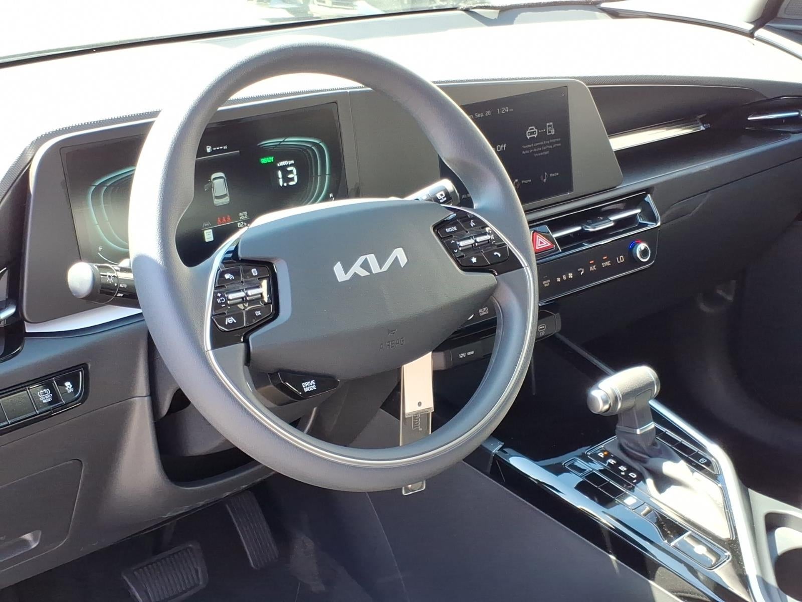 2026 Kia Niro LX