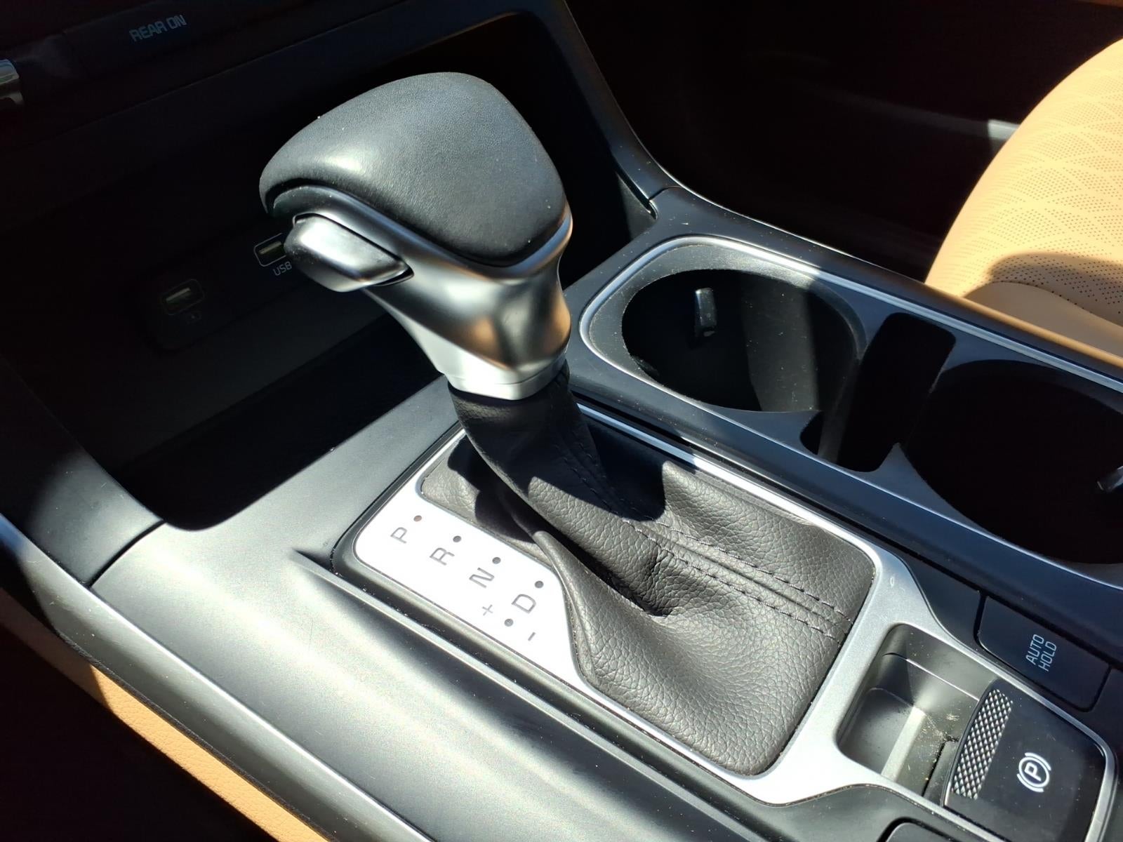 2023 Kia Carnival LX Seat Package