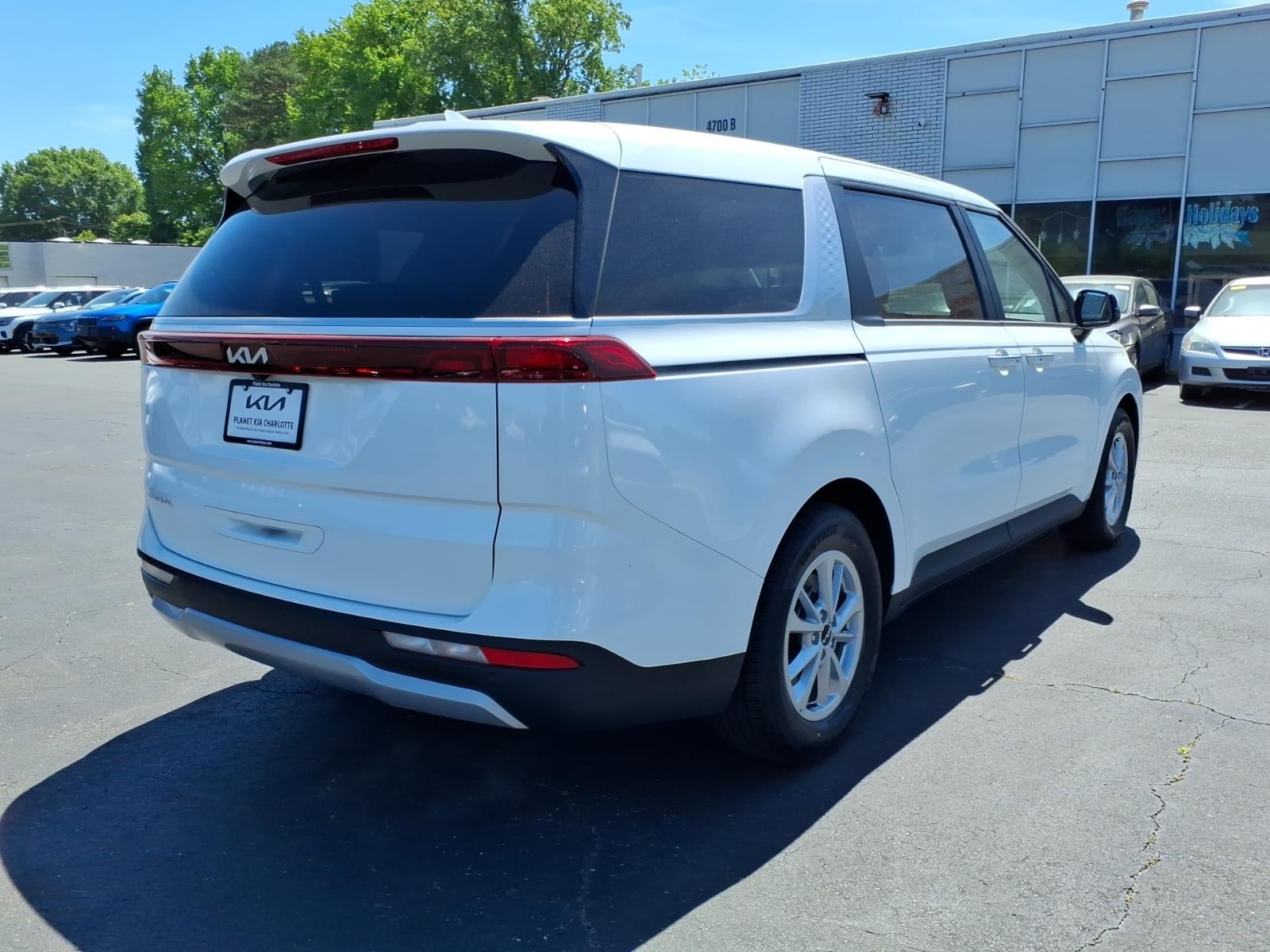 2023 Kia Carnival LX Seat Package