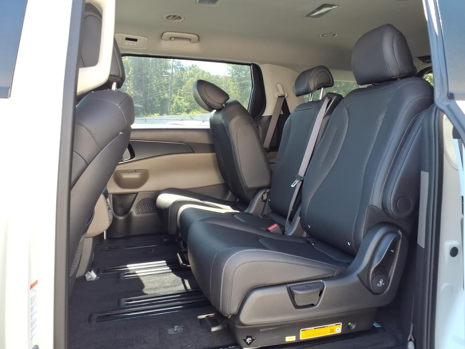 2026 Kia Carnival LXS