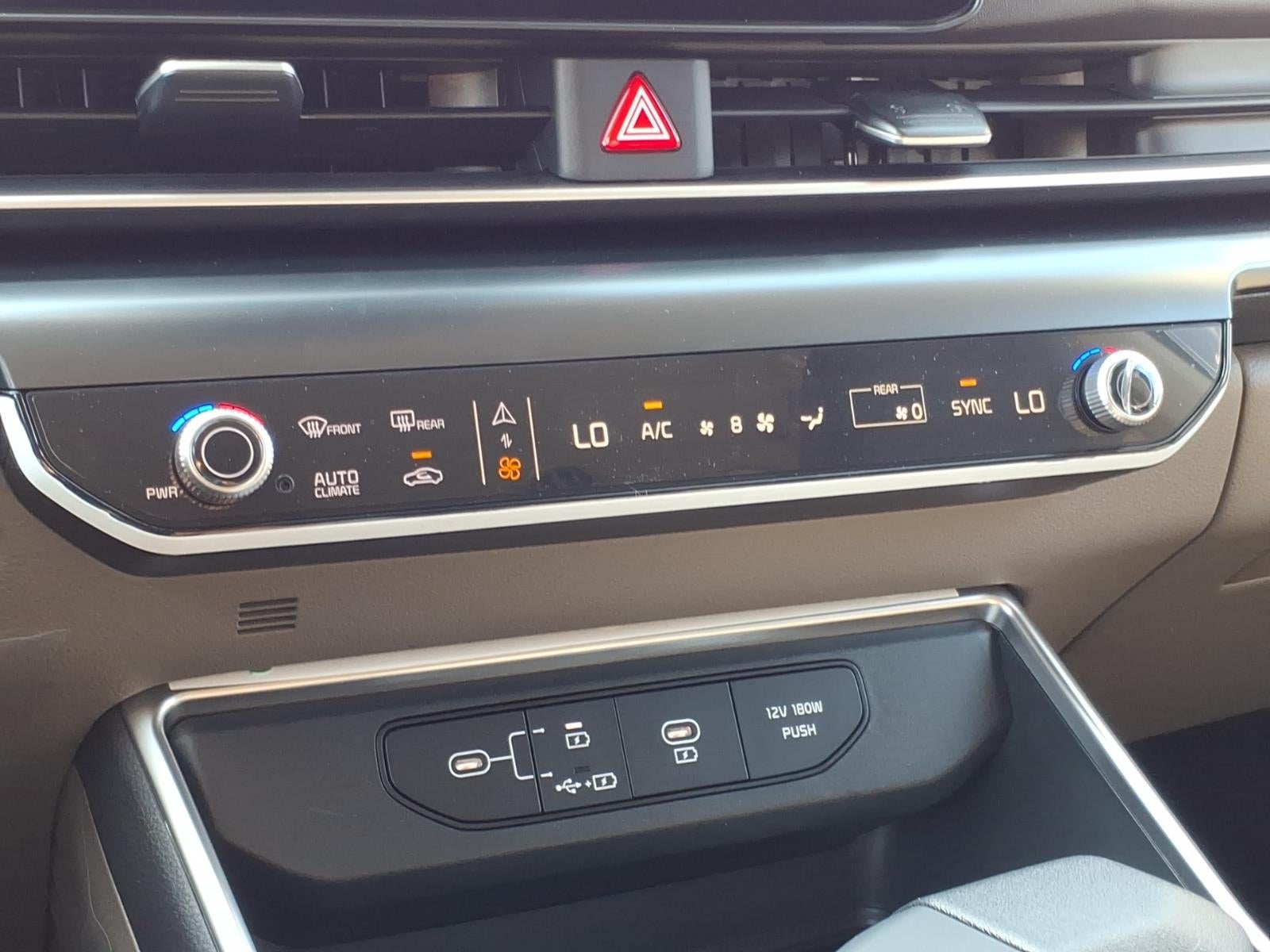 2026 Kia Carnival LX