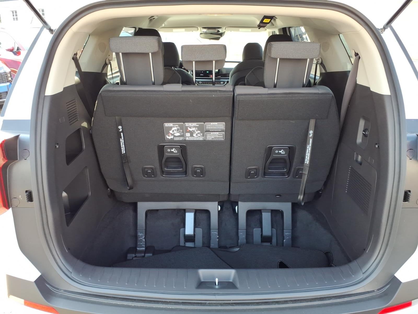 2026 Kia Carnival LX