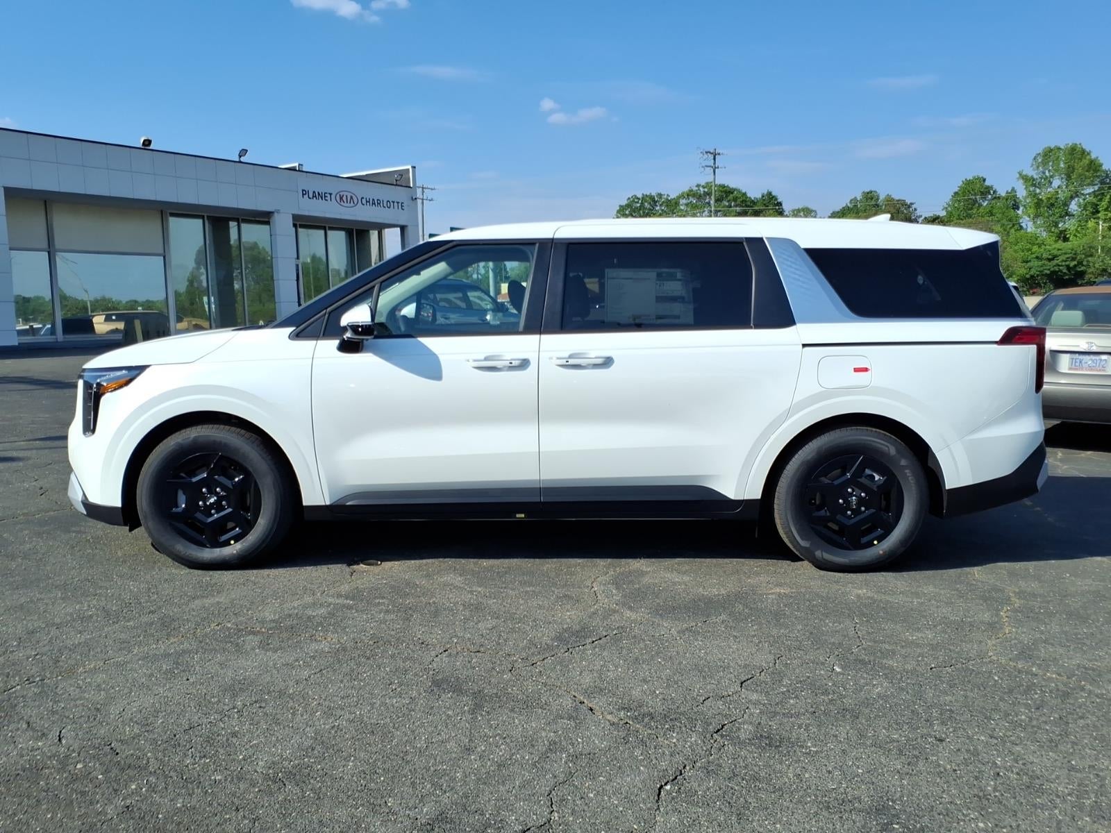 2026 Kia Carnival LX