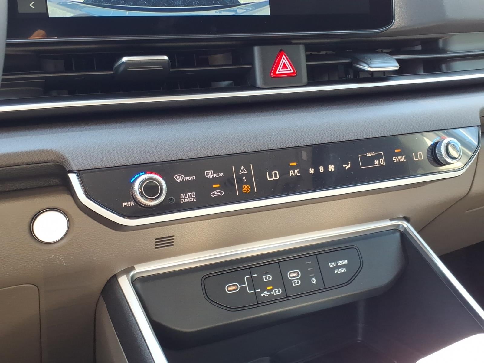 2026 Kia Carnival EX