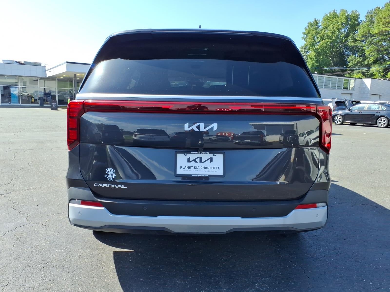 2026 Kia Carnival EX