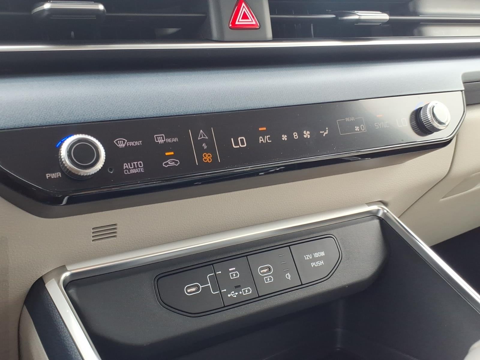 2026 Kia Carnival EX